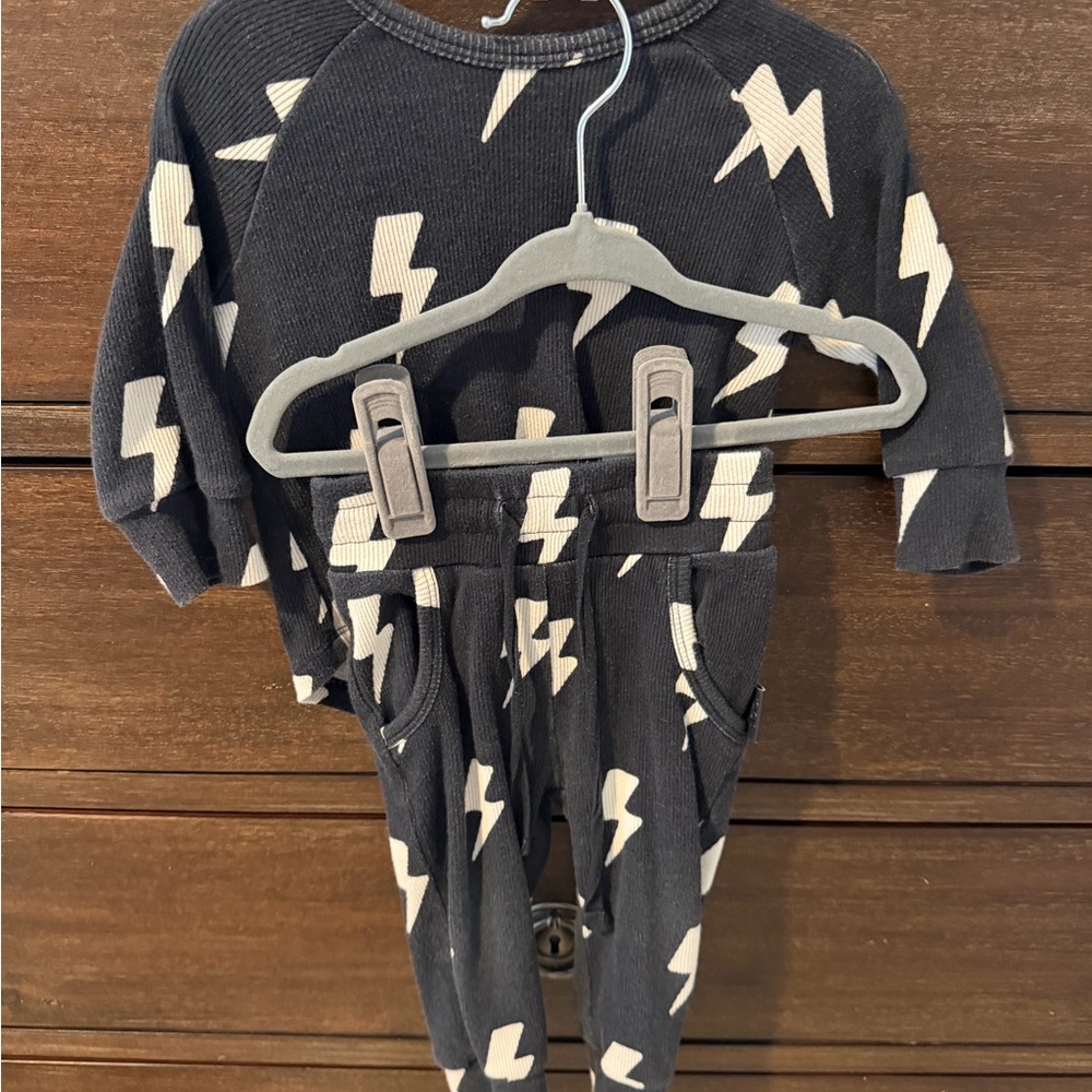 Black and White Lightning Bolt Baby Outfit